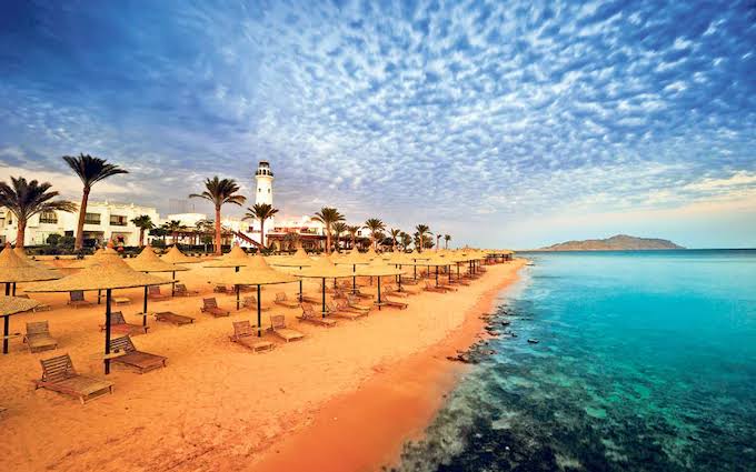 Sharm el-Sheyx travel with Red Sea beach